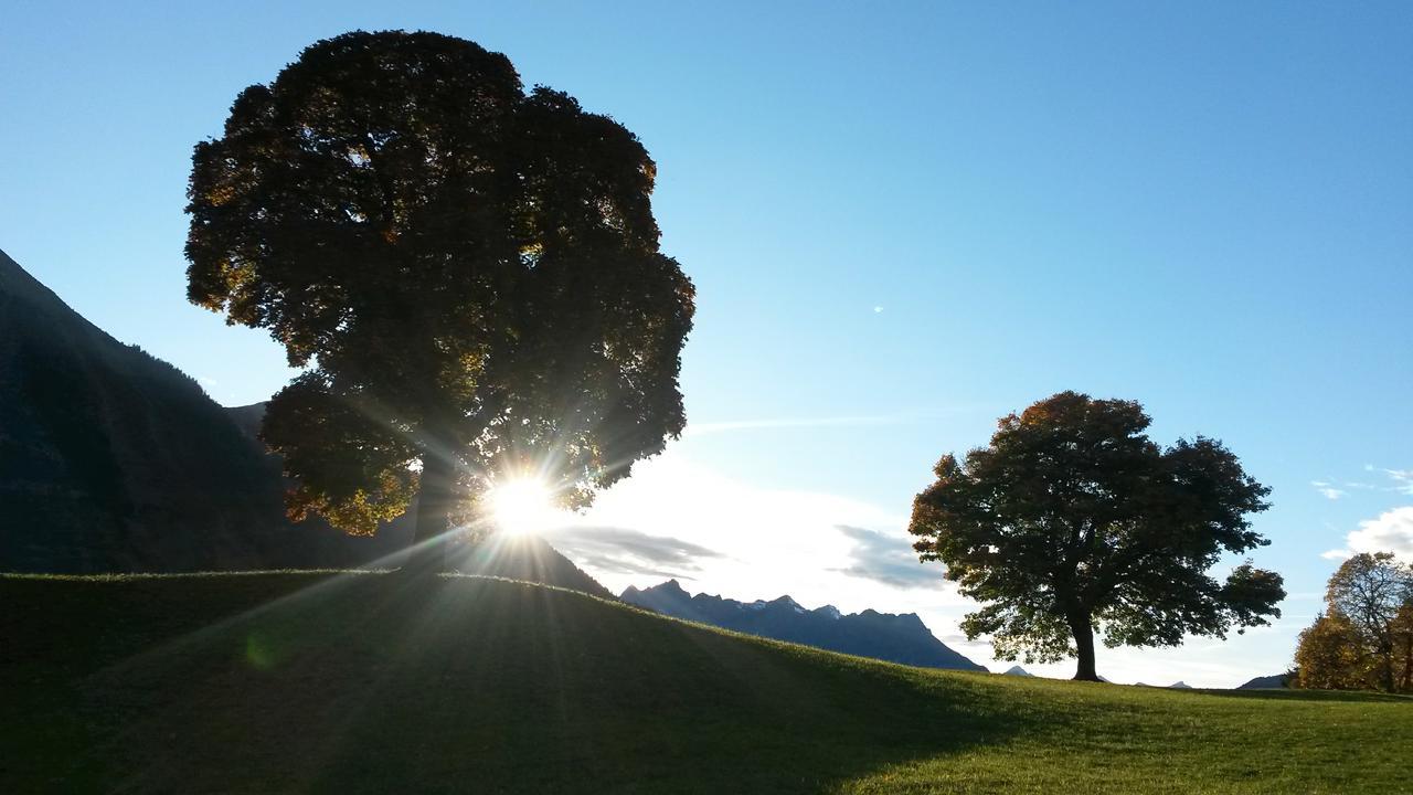 Hotel Posthaus Urigen Unterschachen ภายนอก รูปภาพ